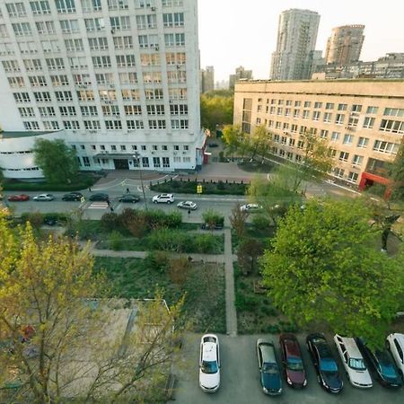 Уютная Студия На Метро Печерская В Центре Киева Kiev Ngoại thất bức ảnh